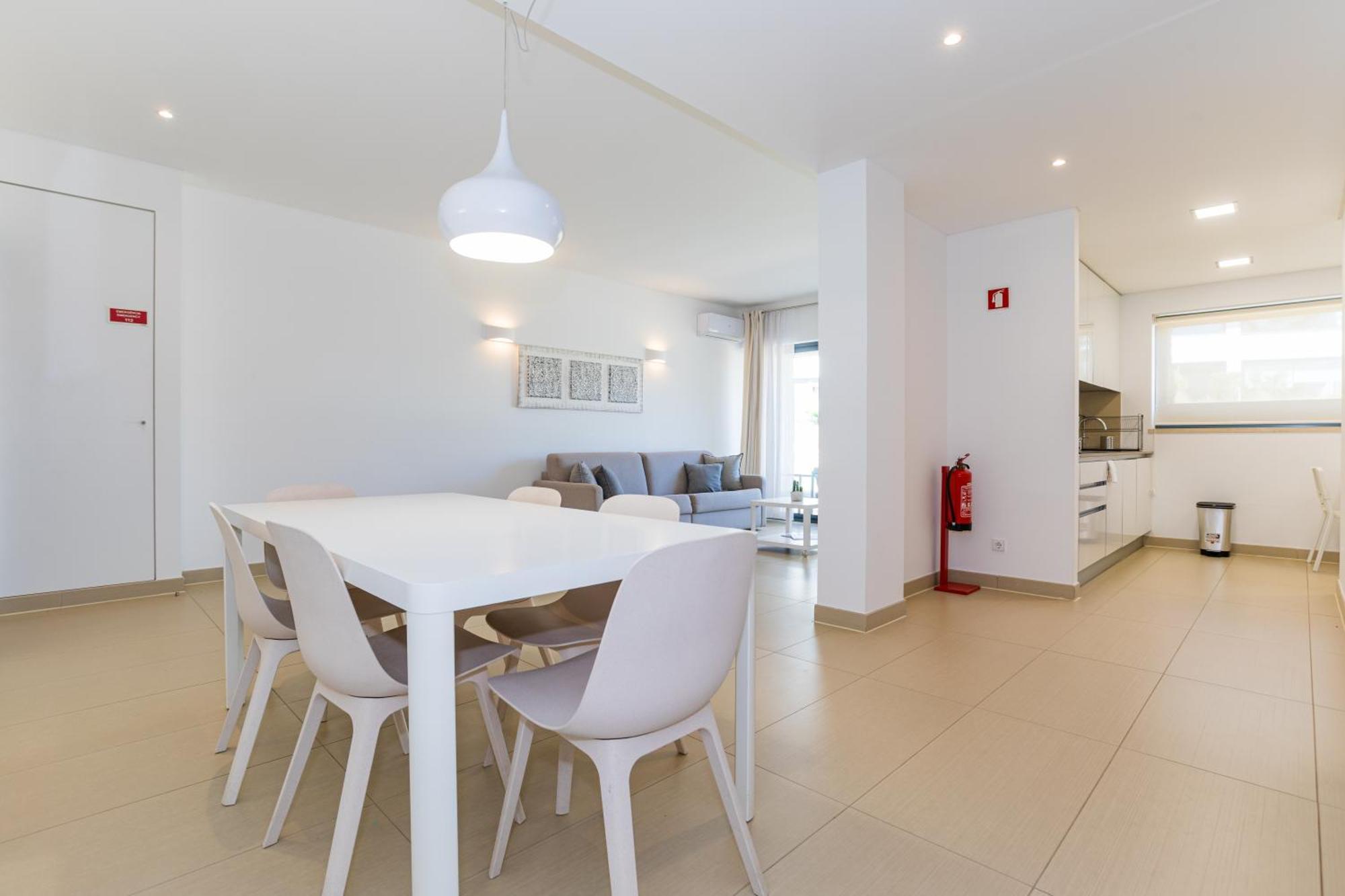 Cavalo Preto Luxury Beach Apartment By Golden Zenith Quarteira Eksteriør billede