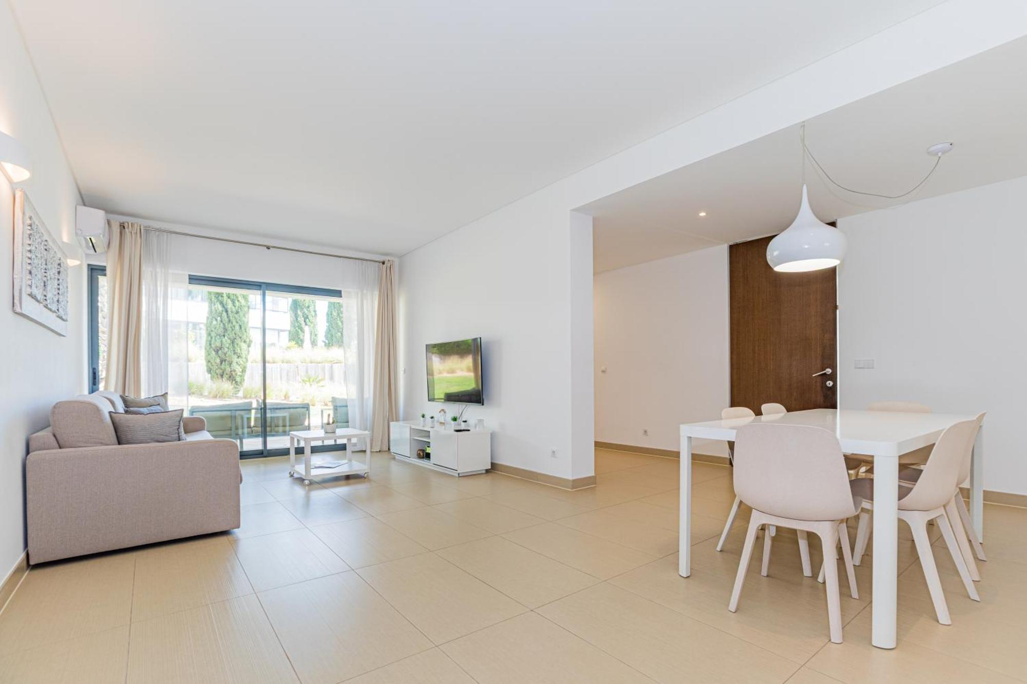 Cavalo Preto Luxury Beach Apartment By Golden Zenith Quarteira Eksteriør billede